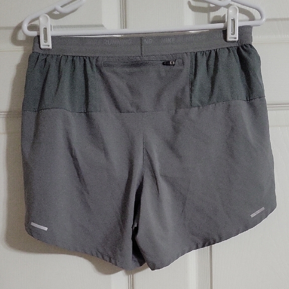 Nike Dri Fit Gray Running Shorts Women's - Picture 6 of 16